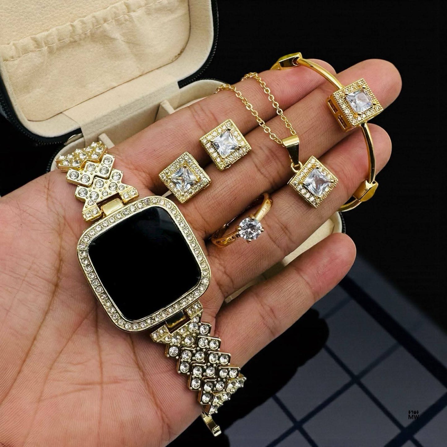 6 in 1  premium gift box for girls